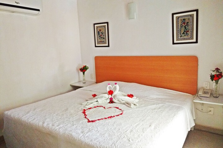 Room 3 of 42