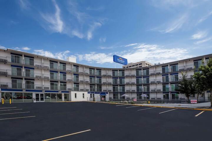 Baymont By Wyndham Spokane - Spokane Wa 907 West 3rd 99201