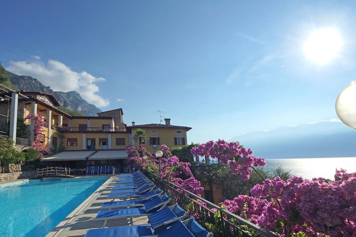 Palazzina in Gargnano