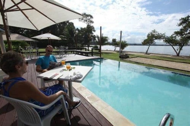 Hotel with Pool