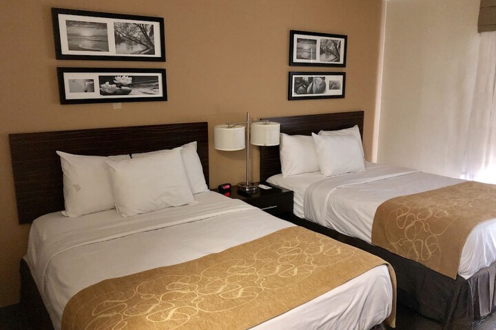 Room 4 of 14
