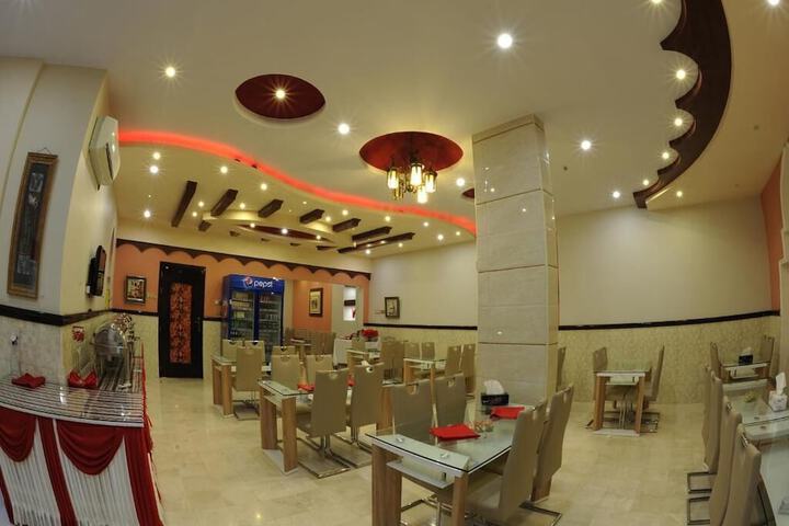 Room 2 of 46