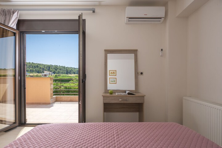 Room 19 of 72