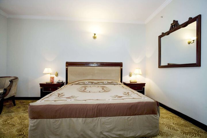 Room 31 of 258