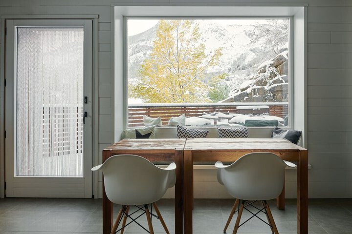 Breakfast area