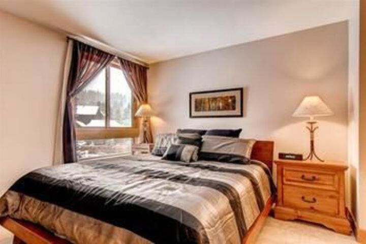 Room 12 of 49