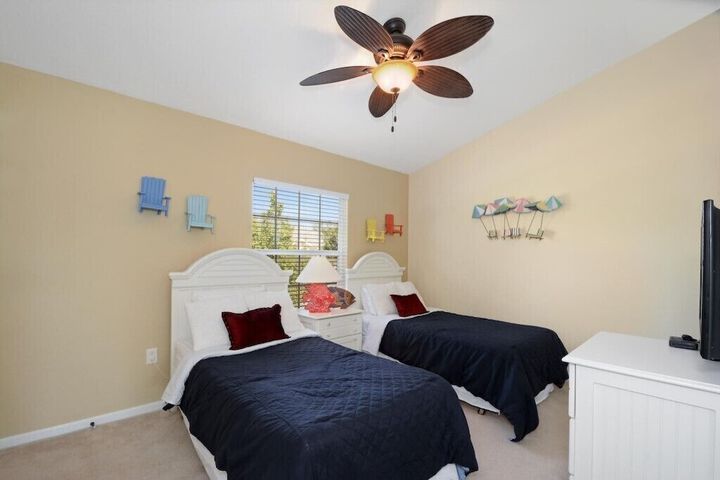 Room 3 of 11