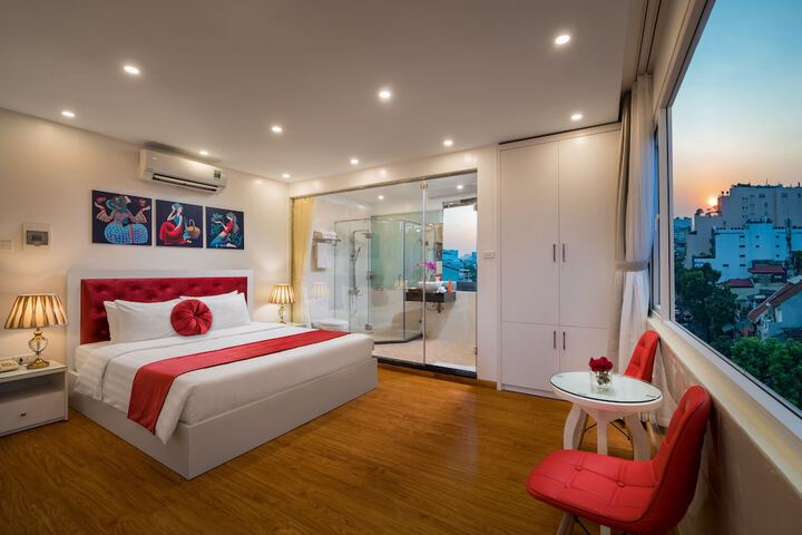 Room 9 of 69