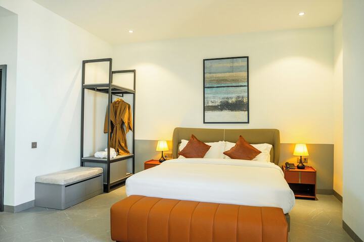 Room 27 of 156