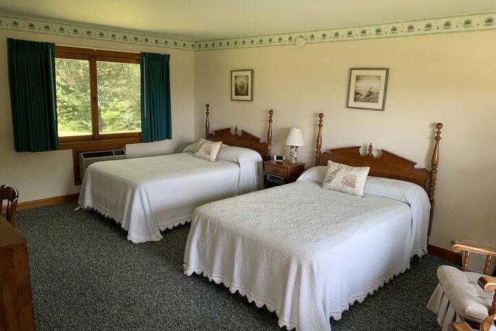 Room 43 of 167