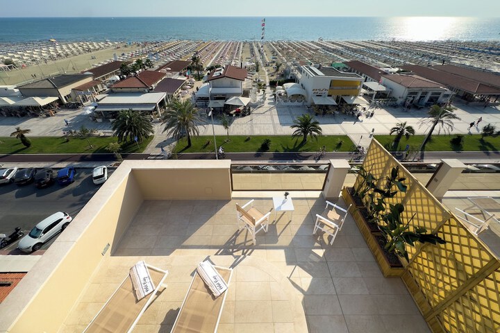 Terrace/Patio 26 of 69