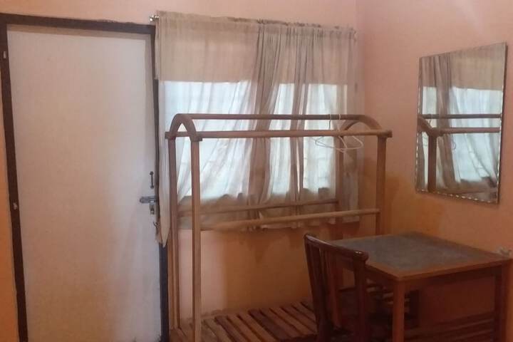 Room 21 of 31
