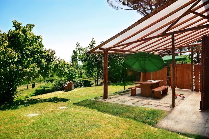 Terrace/Patio 5 of 11