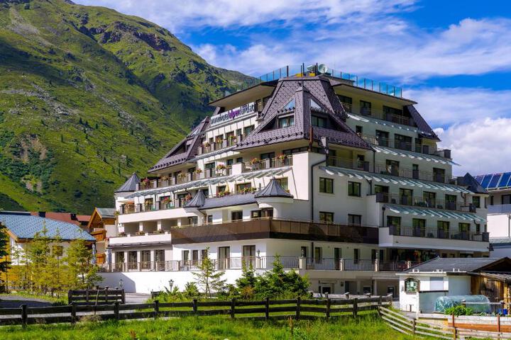 Hotel Alpenland