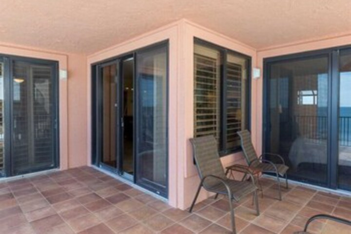 Terrace/Patio 7 of 148