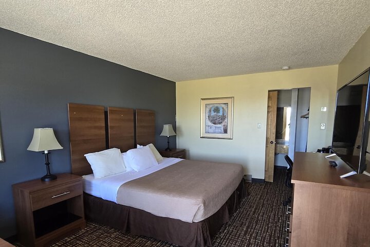 Room 10 of 79