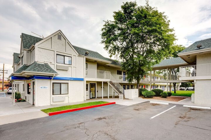 Exterior Photo