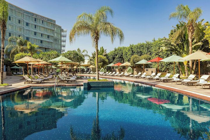 Pools & Facilities