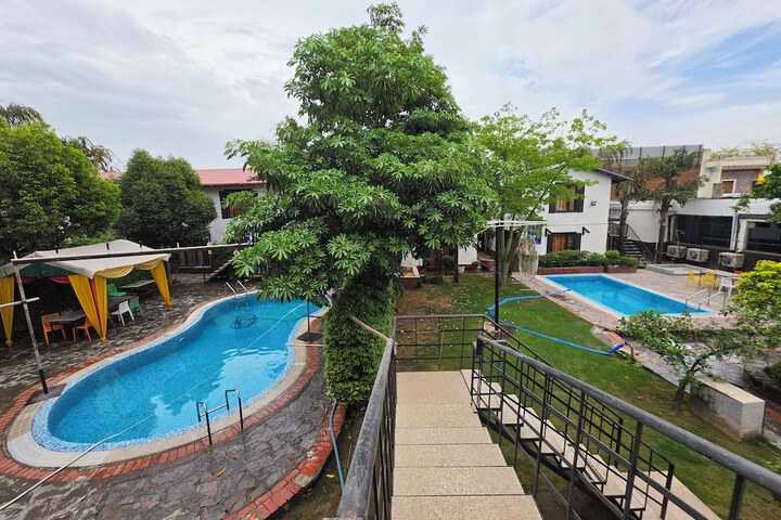 Pool 138 of 181