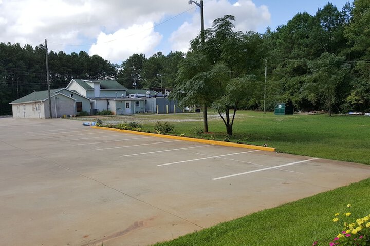 Property Grounds 19 of 22