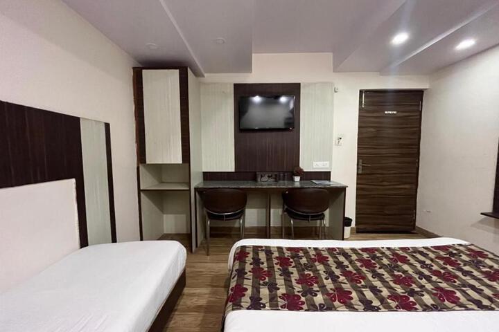 Hotel Rajshree