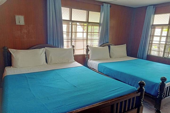 Room 17 of 59