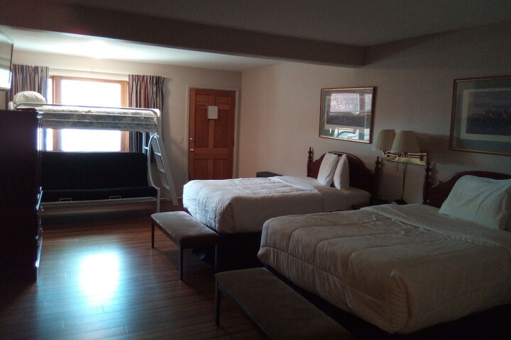 Room 11 of 89