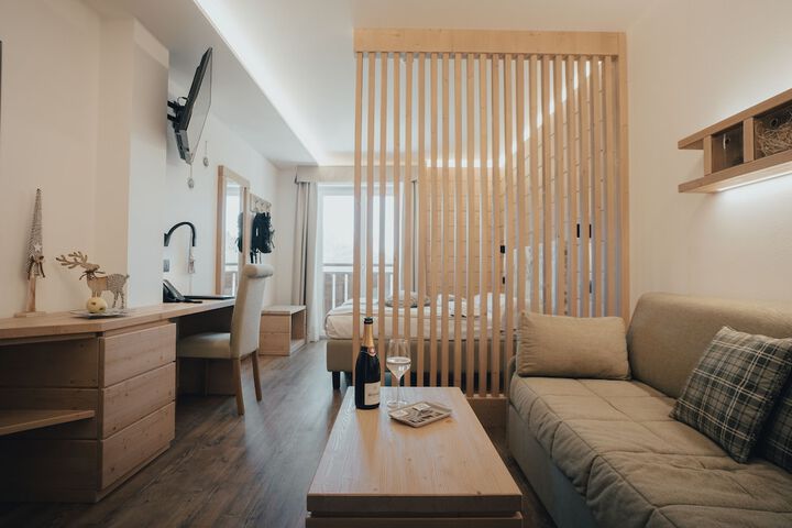 Room 18 of 92