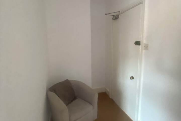Room 16 of 23