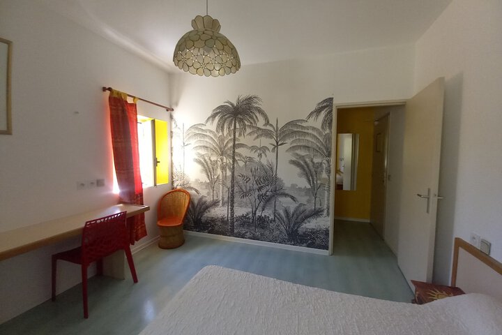 Room 22 of 43