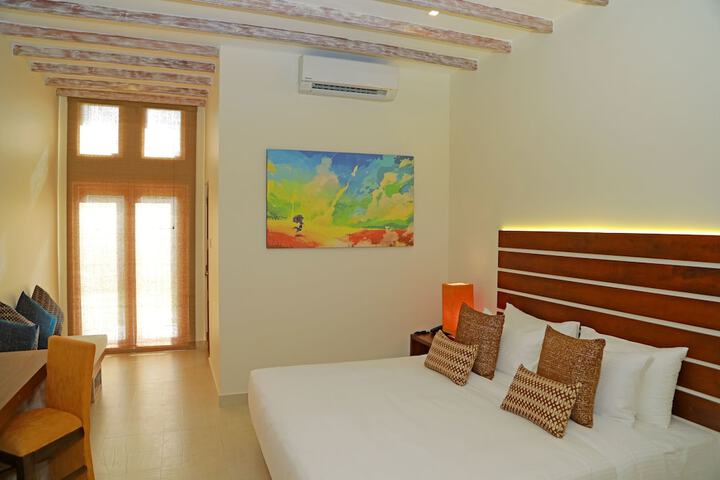 Room 10 of 21