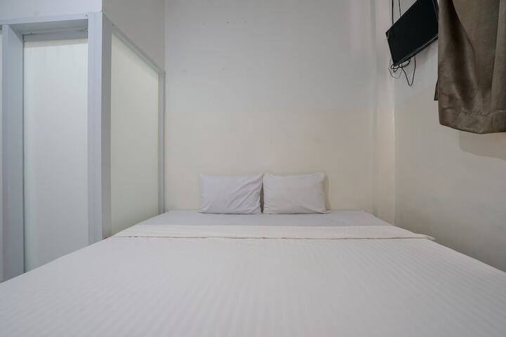 Room 14 of 27