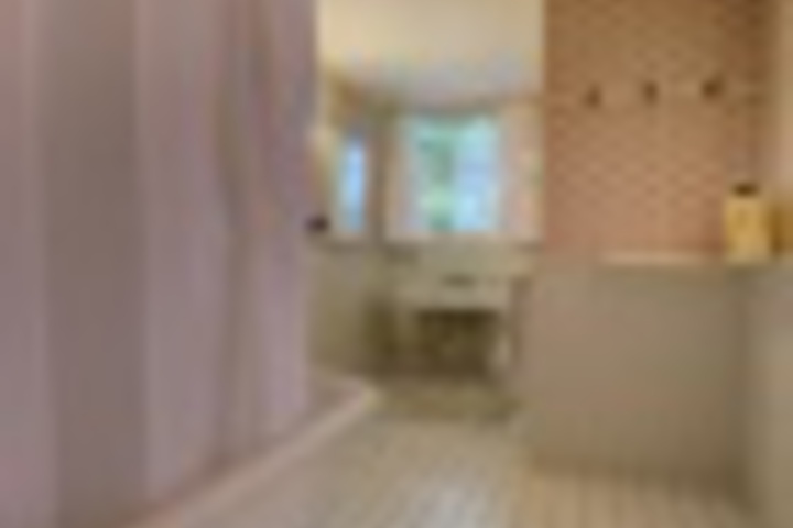Room 171 of 408
