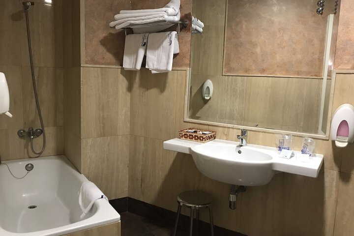 Room 49 of 56
