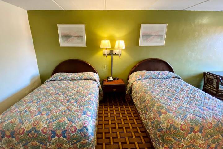 Room 3 of 26