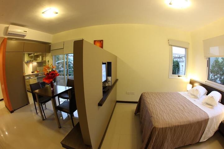 Room 6 of 30