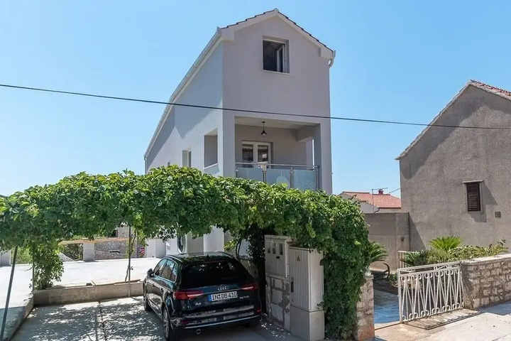 Renci Great Location & sea View A3