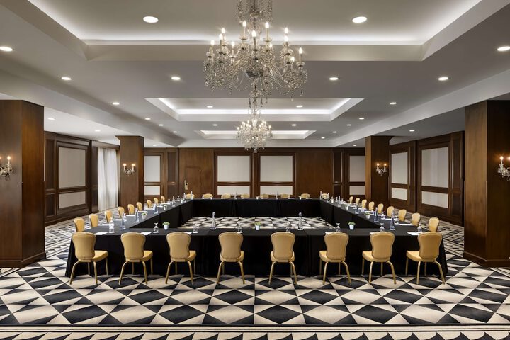 Meeting facility