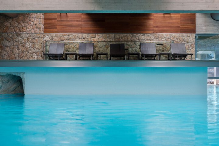 Pools & Facilities