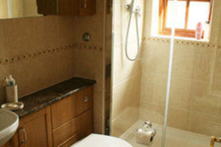 Room 2 of 17