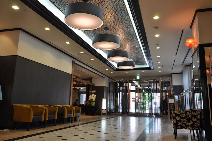 Hotel Lobby