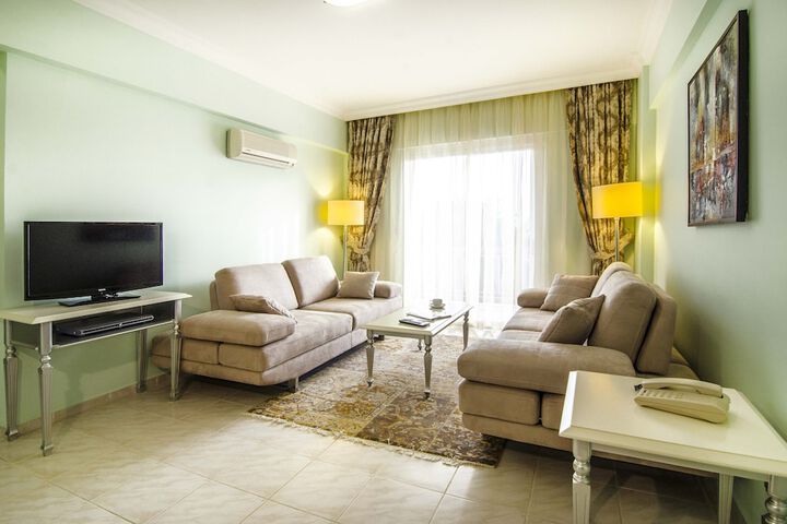 Room 15 of 61