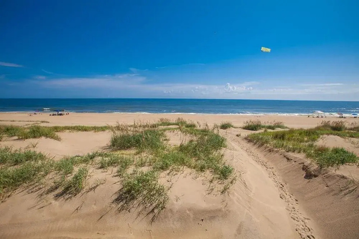 Beach 5 of 10