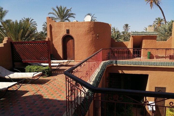 Sundeck 4 of 6