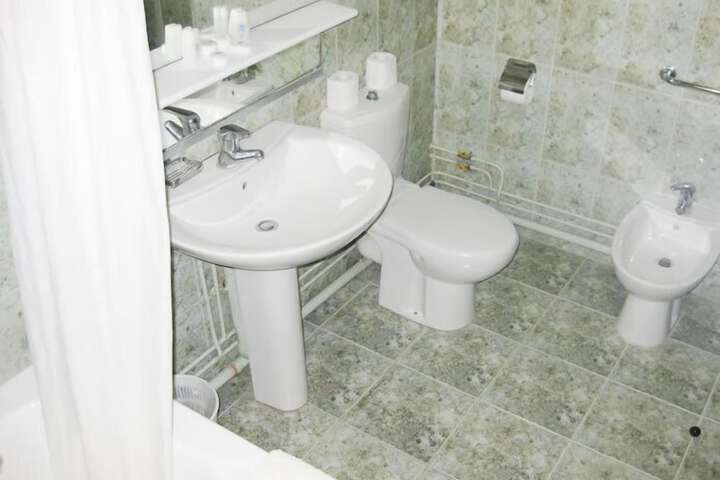 Bath Interior