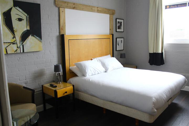 Room 25 of 78