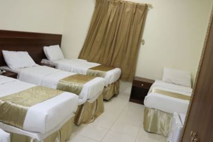 Room 8 of 20