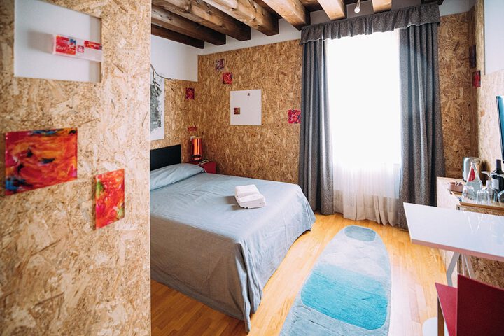 Room 20 of 55