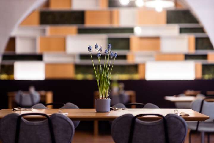 Breakfast area