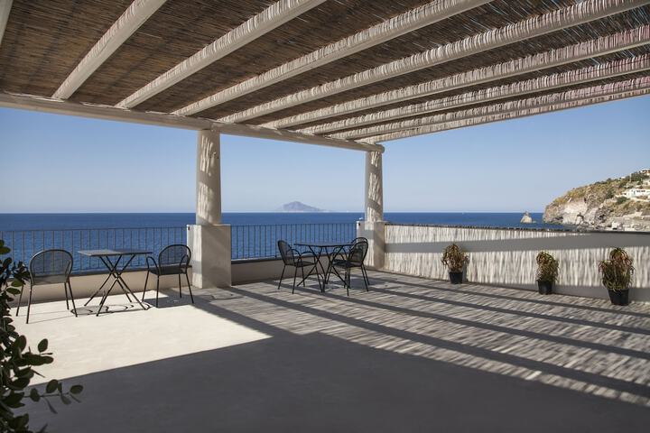 Terrace/Patio 79 of 85